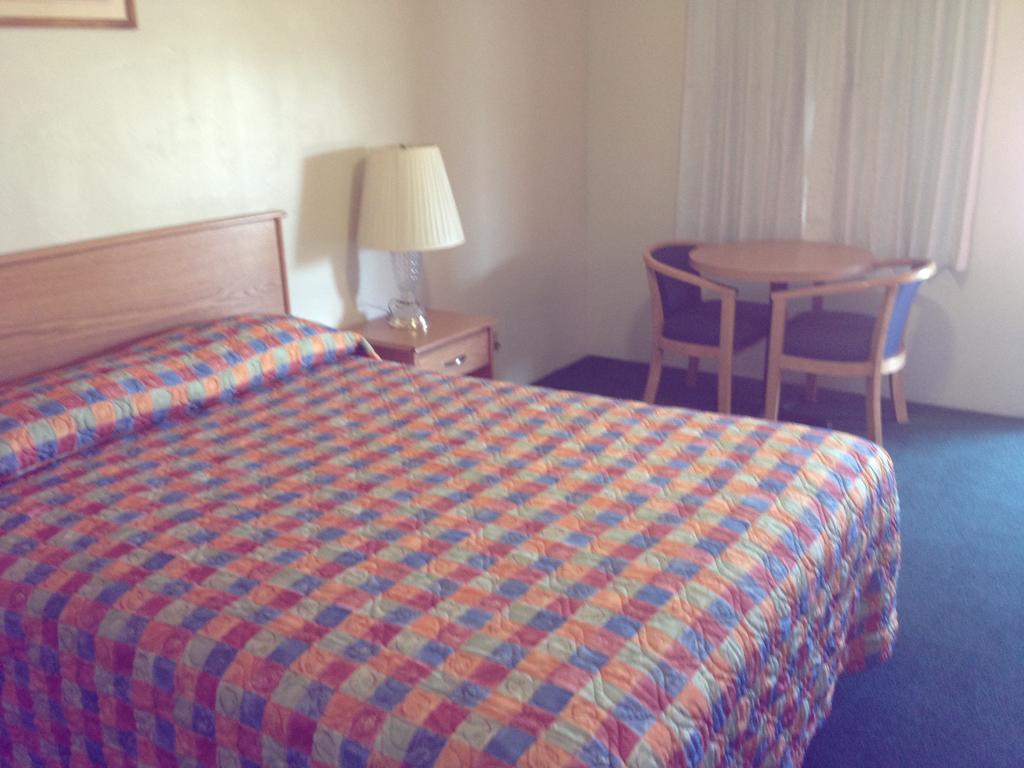 Hacienda Motel San Jacinto 객실 사진