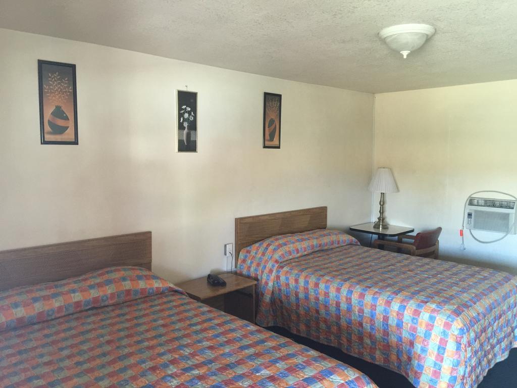 Hacienda Motel San Jacinto 객실 사진